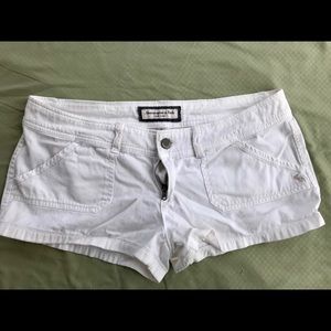 Abercrombie & Fitch sz 8 white shorts w/ pockets